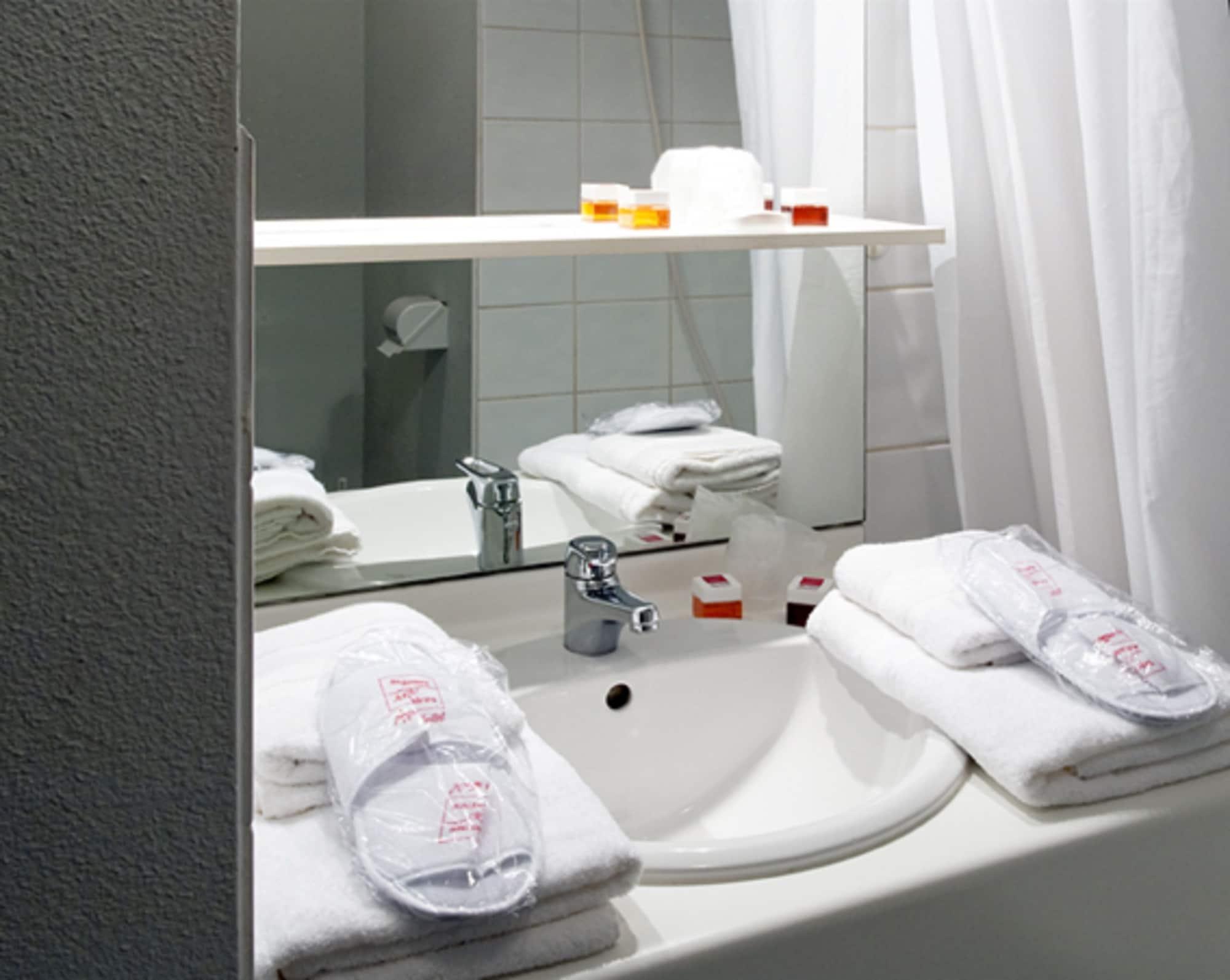 Sejours & Affaires Rennes Longs Champs Aparthotel Екстериор снимка