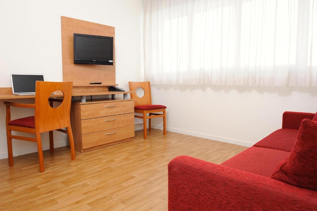 Sejours & Affaires Rennes Longs Champs Aparthotel Стая снимка